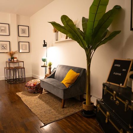 Private Room With Private Bathroom And Backyard New York City Exterior photo